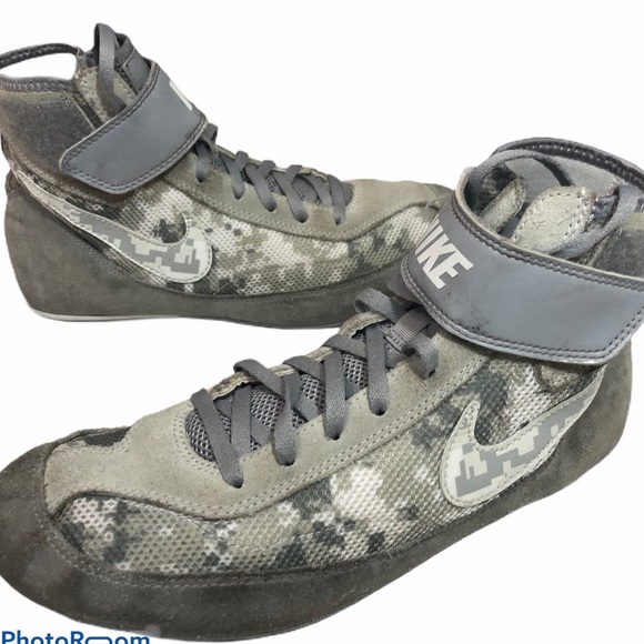 nike camo wrestling shoes
